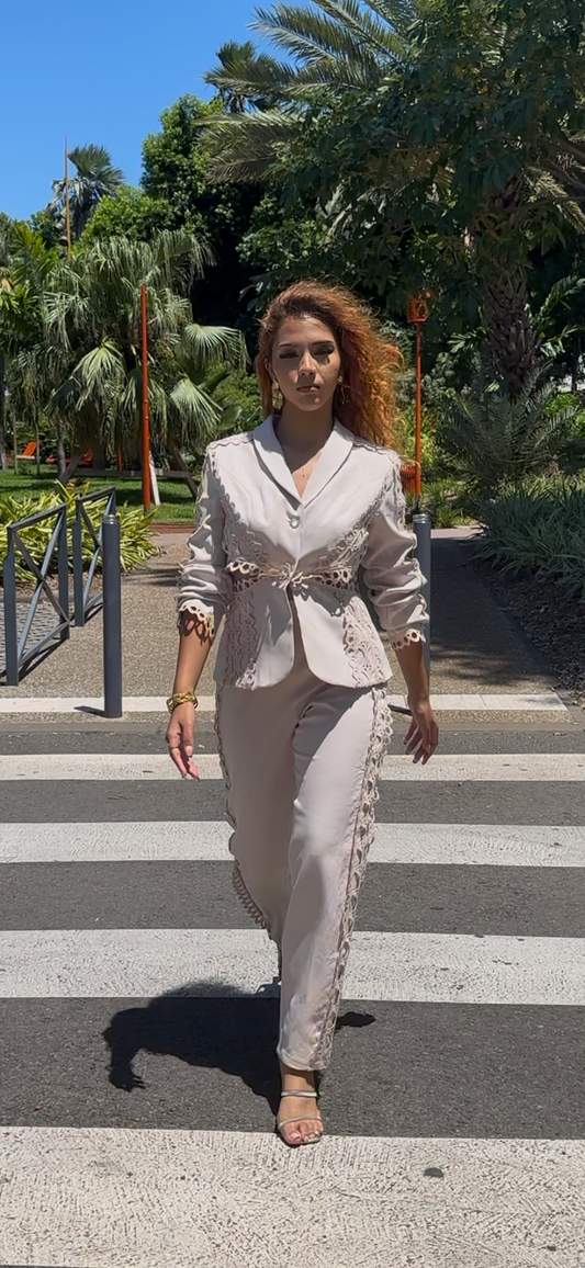 Tailleur chic Cléo